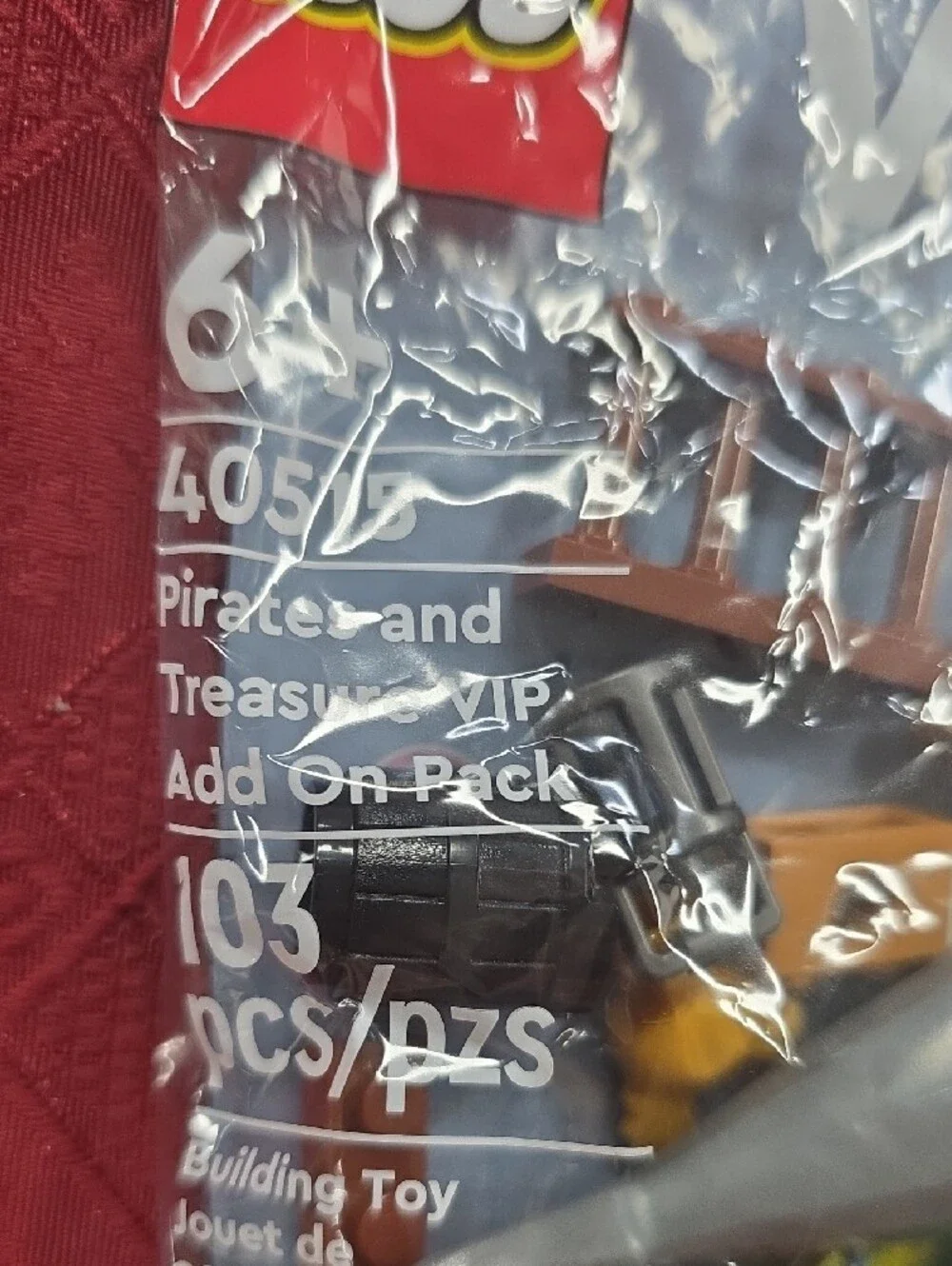 Lego VIP Pirate Accessory Pack - Red, Green, Gold, Brown Pieces